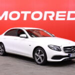 Mercedes-Benz - E - 300 de A Business EQ Power - Sedan