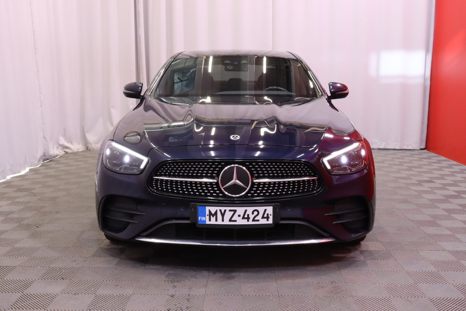 Mercedes-Benz E 2021, photo 7/40