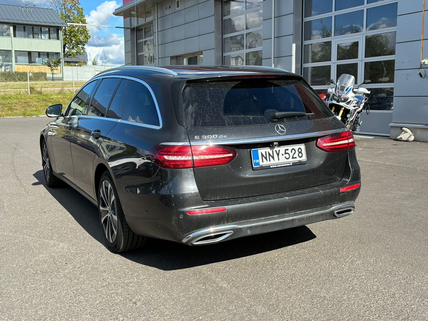 Mercedes-Benz - E - 300 de T A Business EQ Power - Farmari