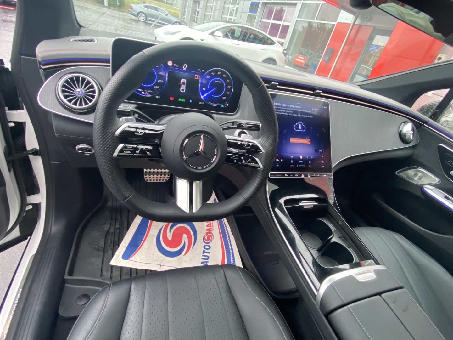 Mercedes-Benz - EQE - 350+ AMG - Sedan
