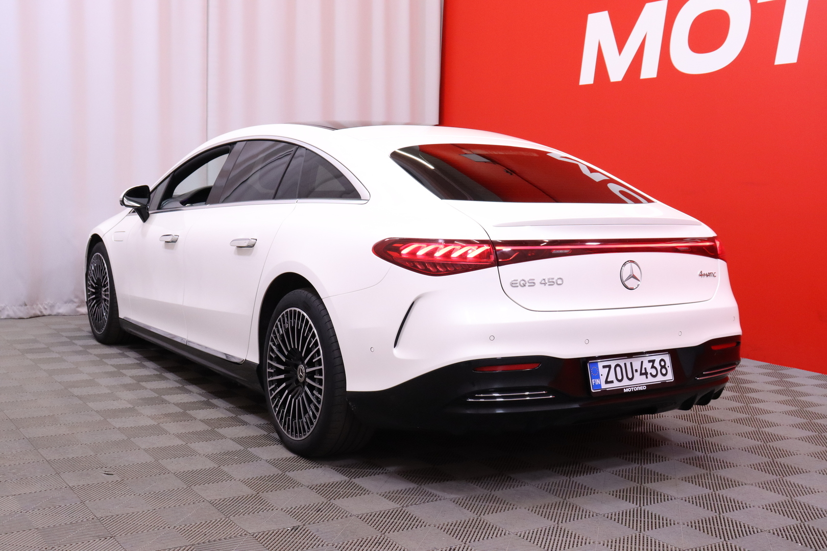 Mercedes-Benz EQS 450 4MATIC AMG 2023, kuva 2/44