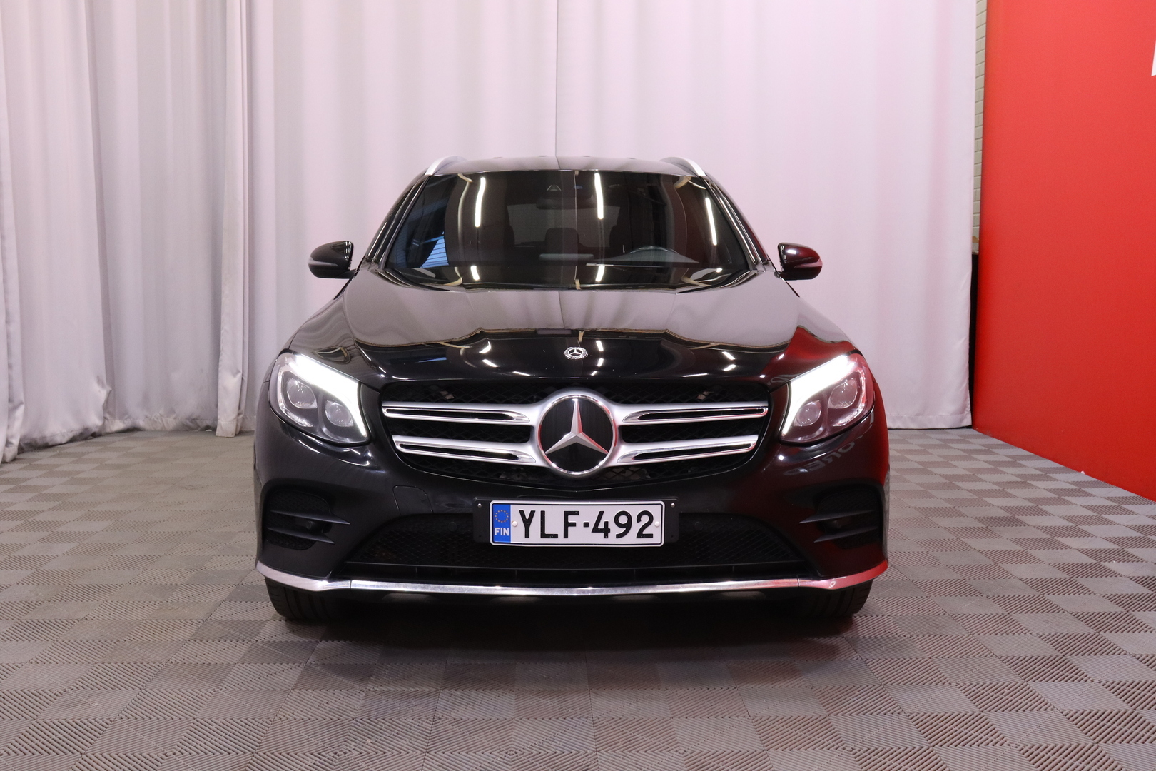 Mercedes-Benz - GLC - 250 d 4Matic A Suomi Edition AMG - Maastoauto