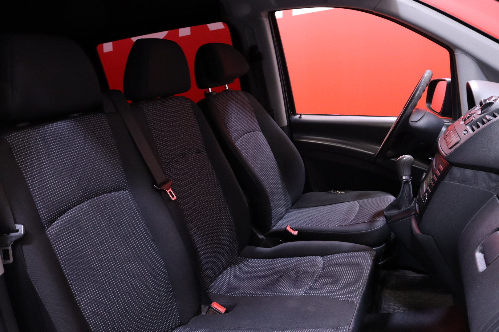 Mercedes-Benz - Vito - VITO  4ov 2143cm3 A - Tila-auto