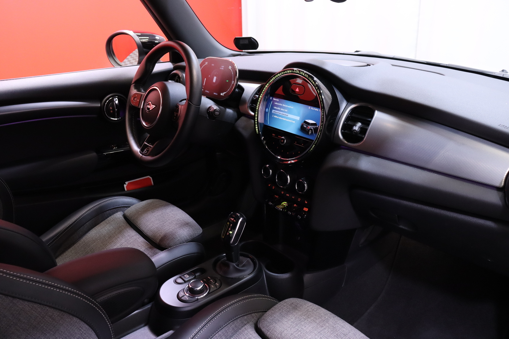 Mini - Cooper SE - Essential - Viistoperä
