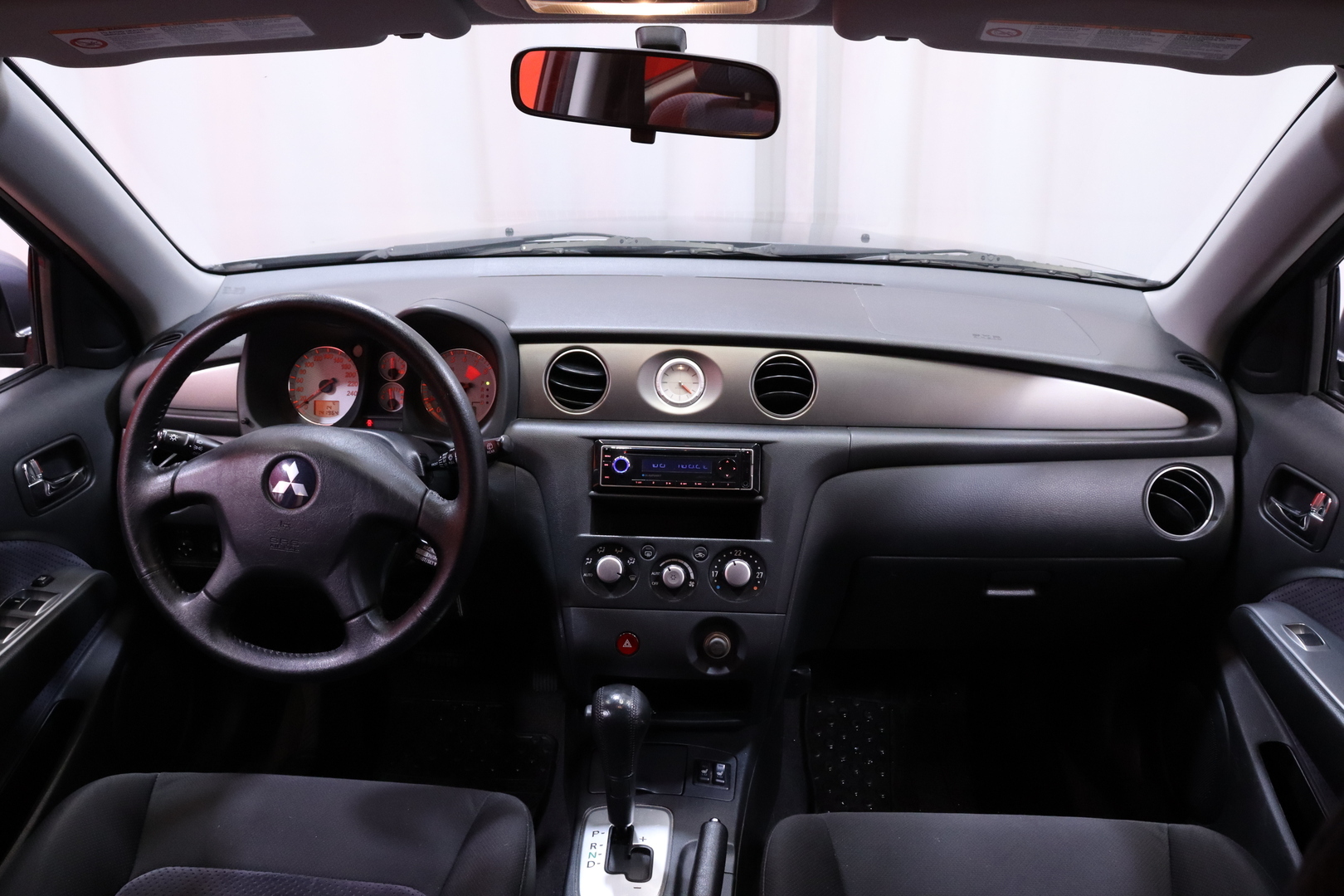 Mitsubishi - Outlander - 5D OUTLANDER STW 2.4 AUTOMATIC - Farmari