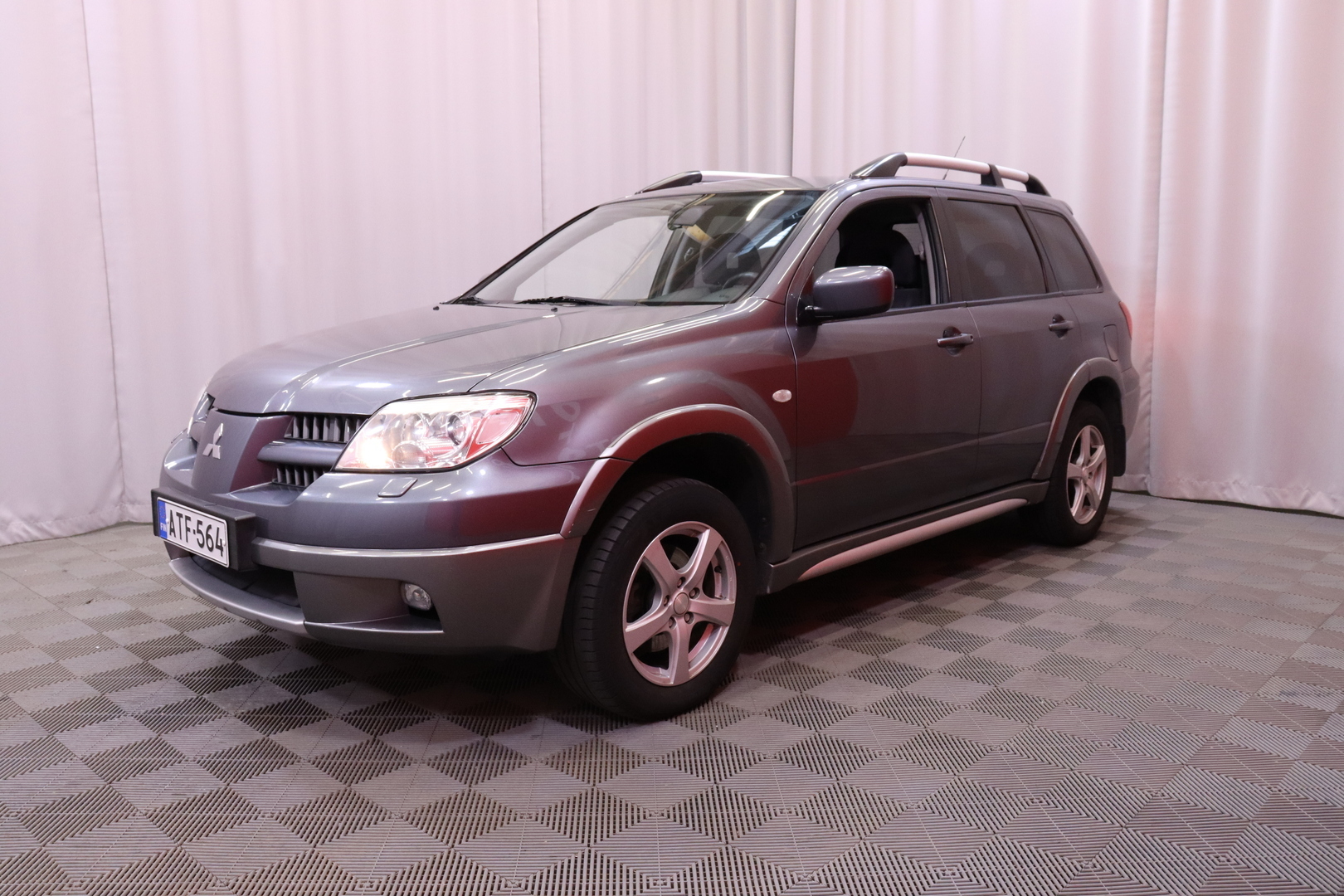 Mitsubishi - Outlander - 5D OUTLANDER STW 2.4 AUTOMATIC - Farmari