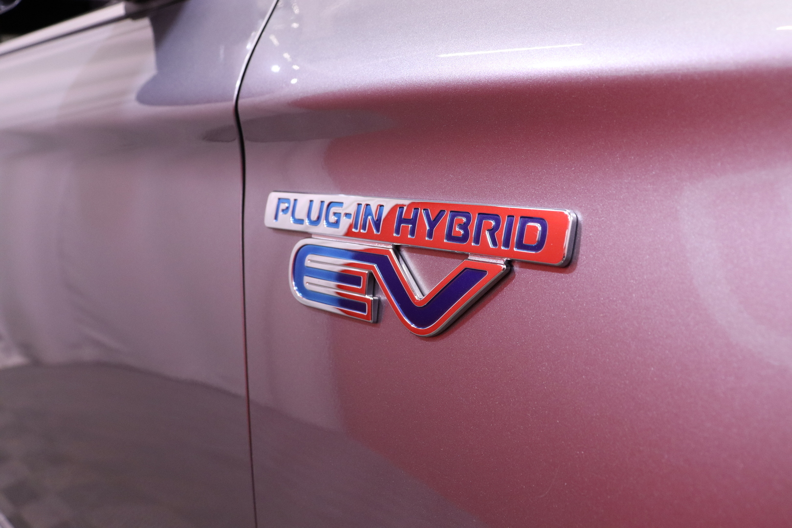Mitsubishi - Outlander PHEV - Instyle Business 4WD 5P - Maastoauto
