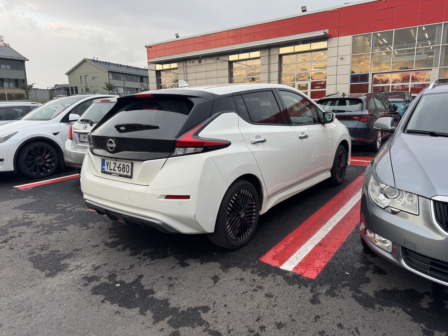 Nissan - Leaf - e+ N-Connecta MY22 59 kWh LED FI - Viistoperä