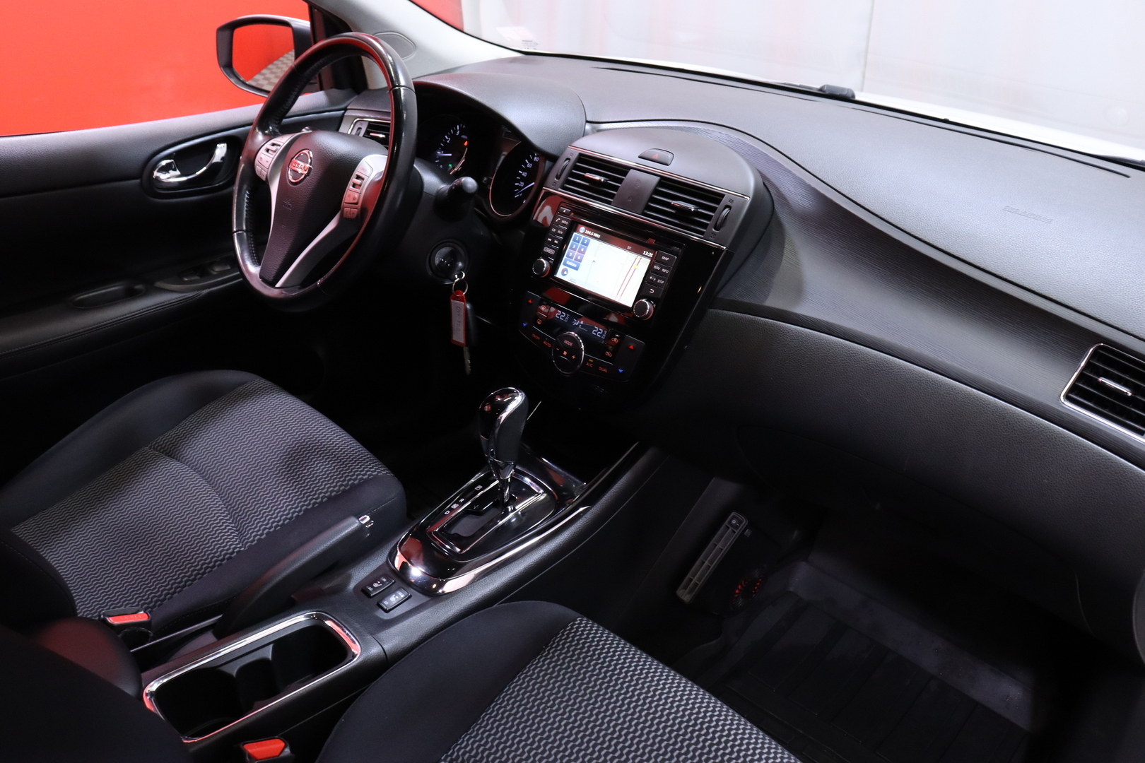 Nissan - Pulsar - DIG-T 115 Acenta Xtronic E6 Connect - Viistoperä