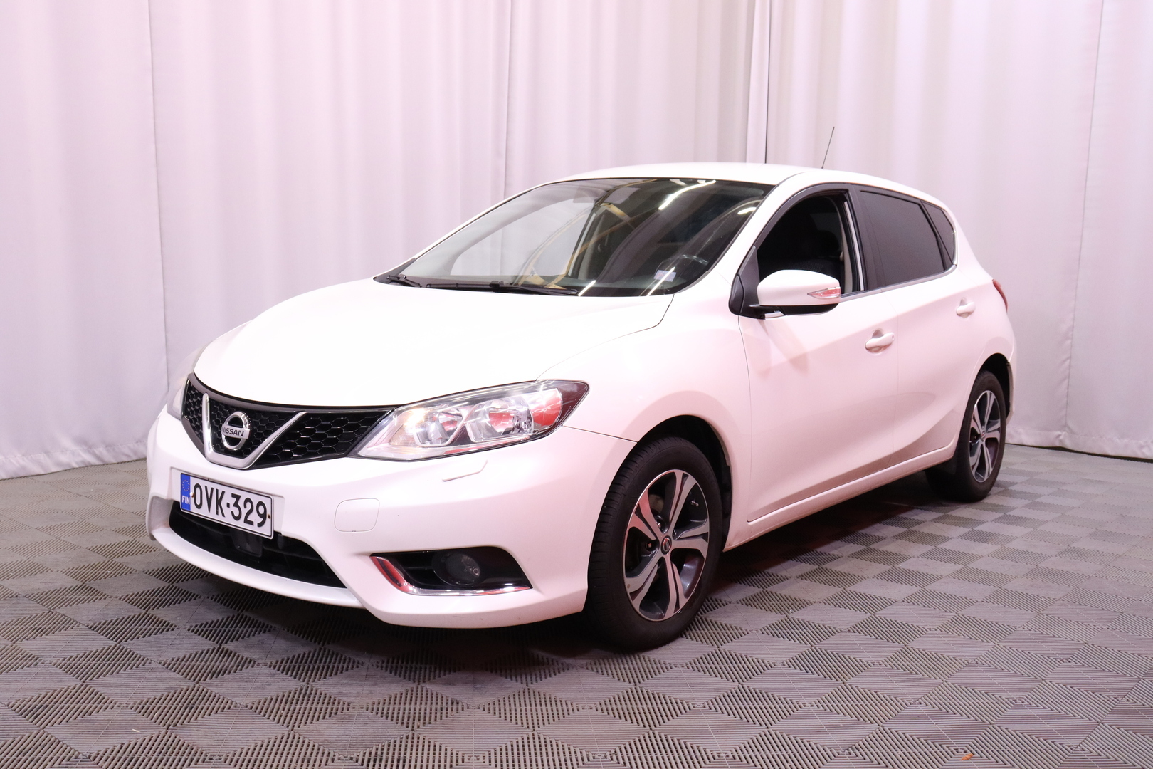Nissan - Pulsar - DIG-T 115 Acenta Xtronic E6 Connect - Viistoperä