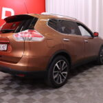 Nissan - X-Trail - dCi 130 Tekna 2WD Xtronic Moonroof - Maastoauto