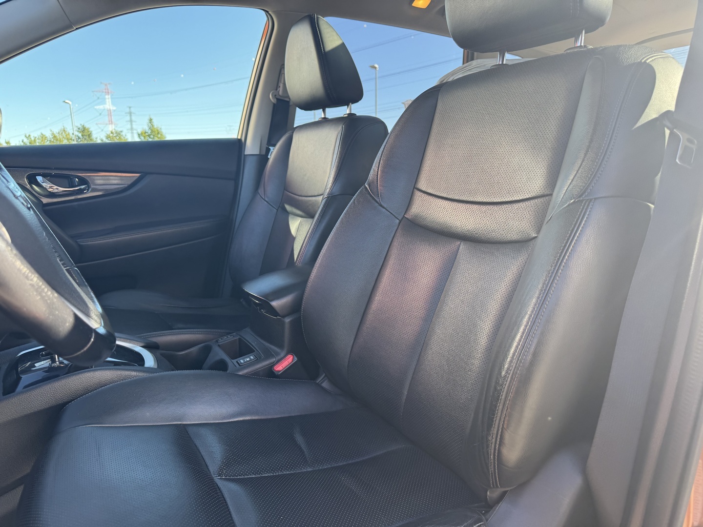 Nissan - X-Trail - dCi 130 Tekna 2WD Xtronic Moonroof - Maastoauto