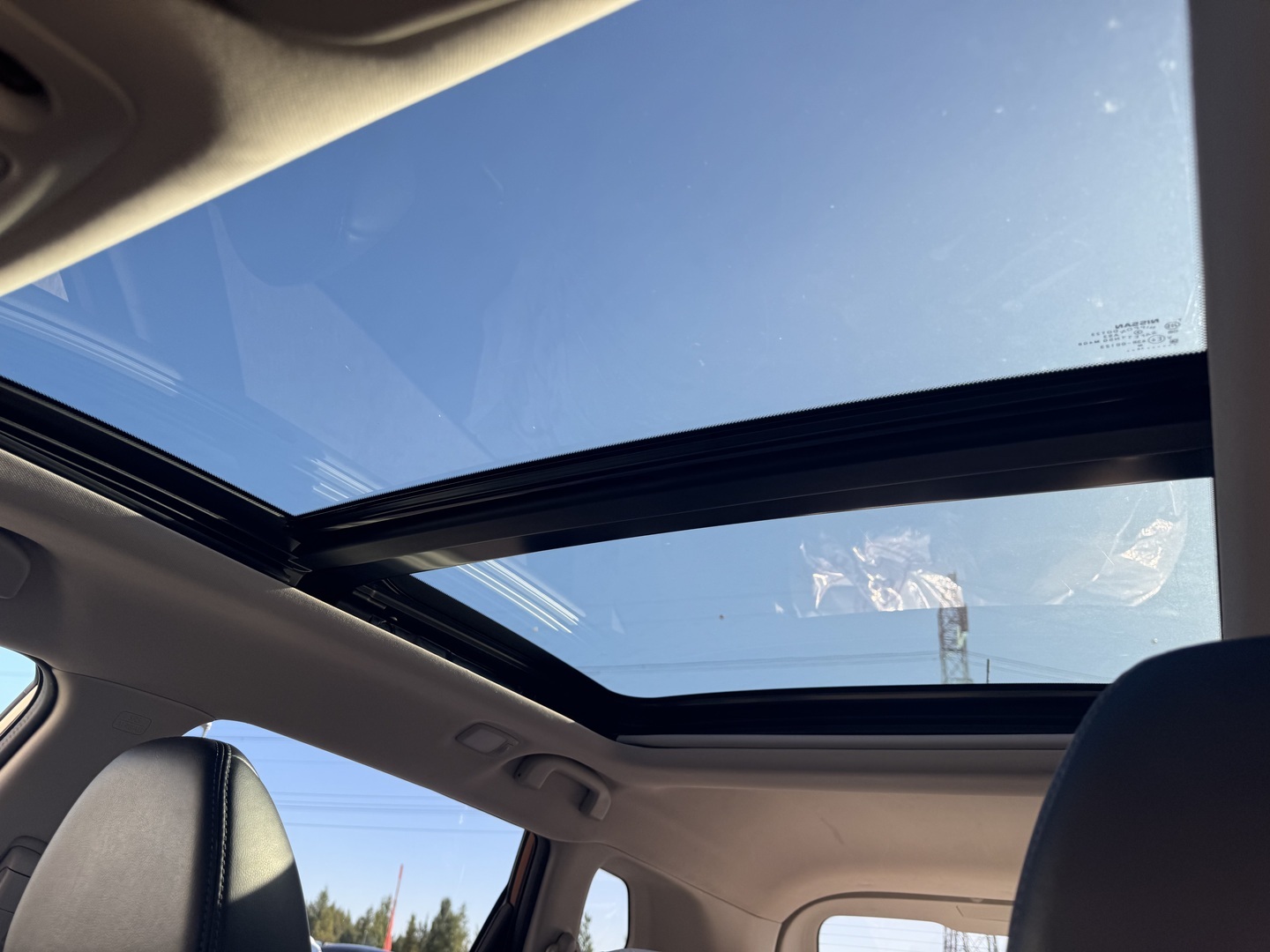 Nissan - X-Trail - dCi 130 Tekna 2WD Xtronic Moonroof - Maastoauto