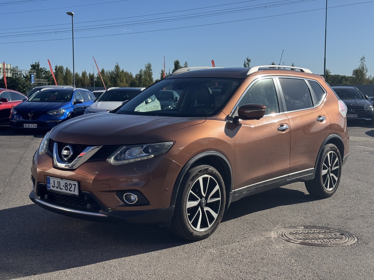 Nissan - X-Trail - dCi 130 Tekna 2WD Xtronic Moonroof - Maastoauto