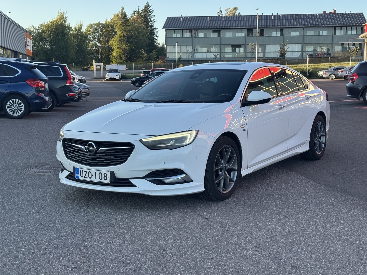 Opel - Insignia - Grand Sport Innovation 1,5 Turbo Start/Stop 121kW AT6 - Viistoperä