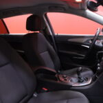 Opel - Insignia - Sports Tourer Black&White Edition 1,4 Turbo ecoFLEX Start/Stop 103kW MT6 - Farmari
