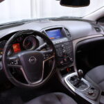 Opel - Insignia - Sports Tourer Black&White Edition 1,4 Turbo ecoFLEX Start/Stop 103kW MT6 - Farmari