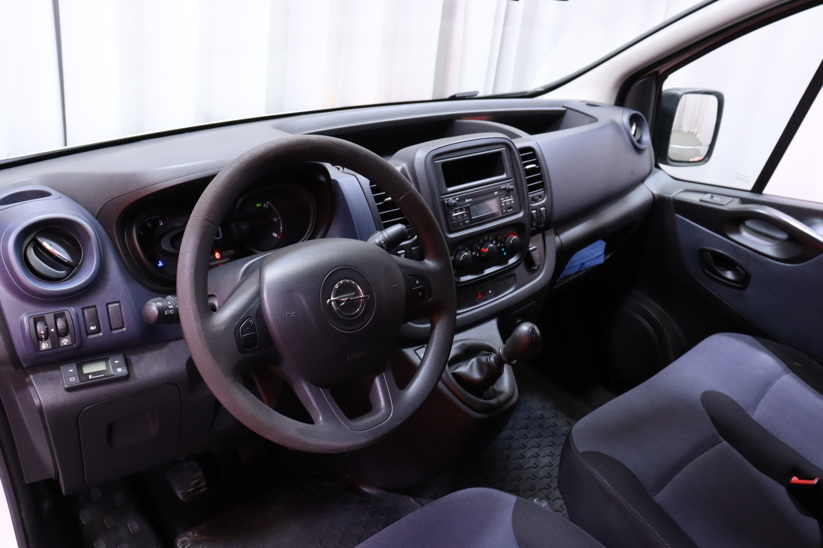 Opel - Vivaro - CargoVan L2H1 1,6 Diesel 89kW MT6 - Pakettiauto