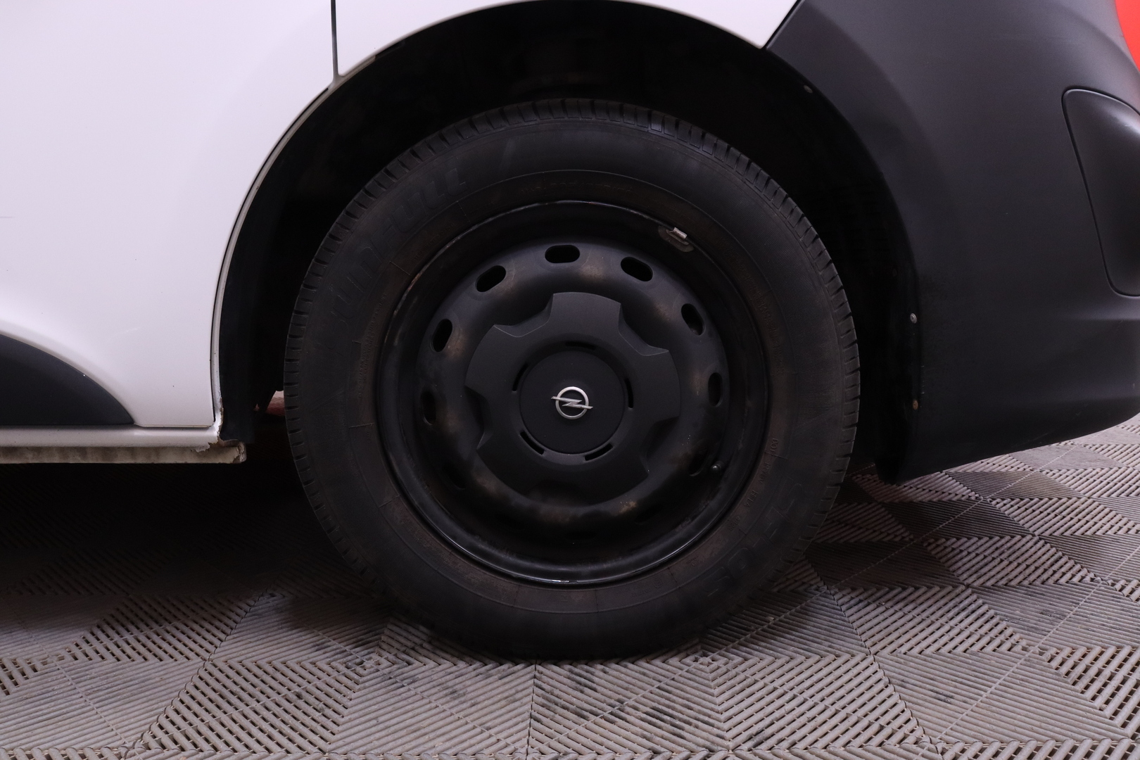 Opel - Vivaro - CargoVan L2H1 1,6 Diesel 89kW MT6 - Pakettiauto