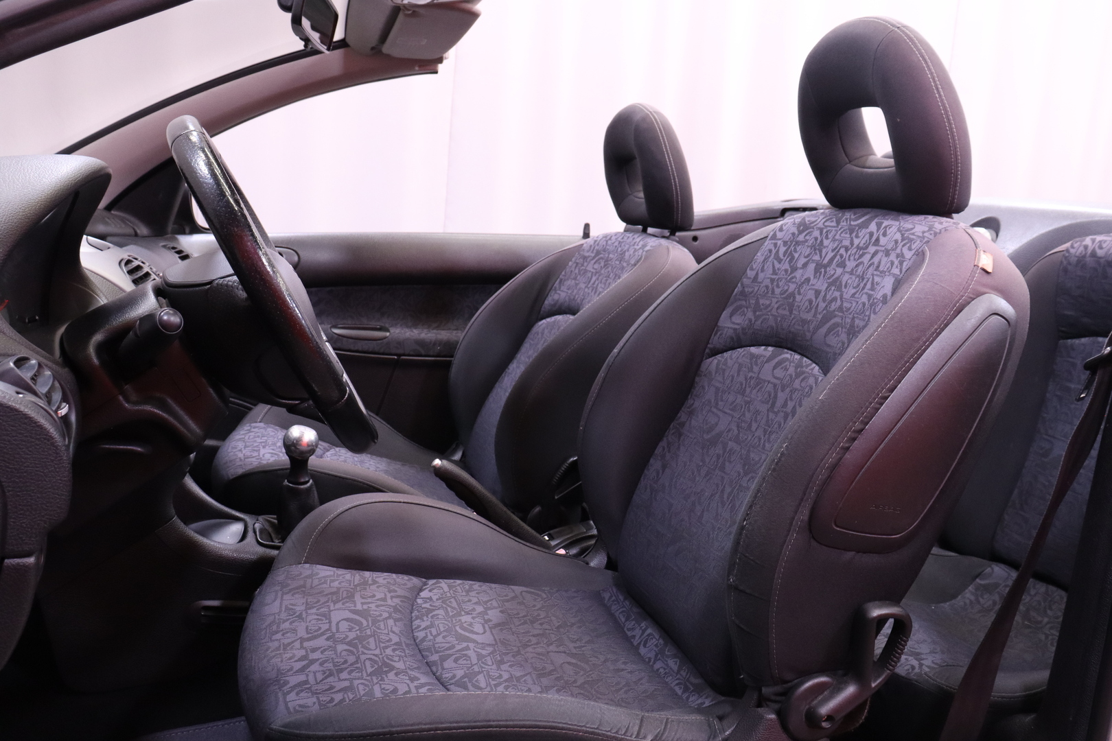 Peugeot - 206 - CC 1,6 - Avoauto
