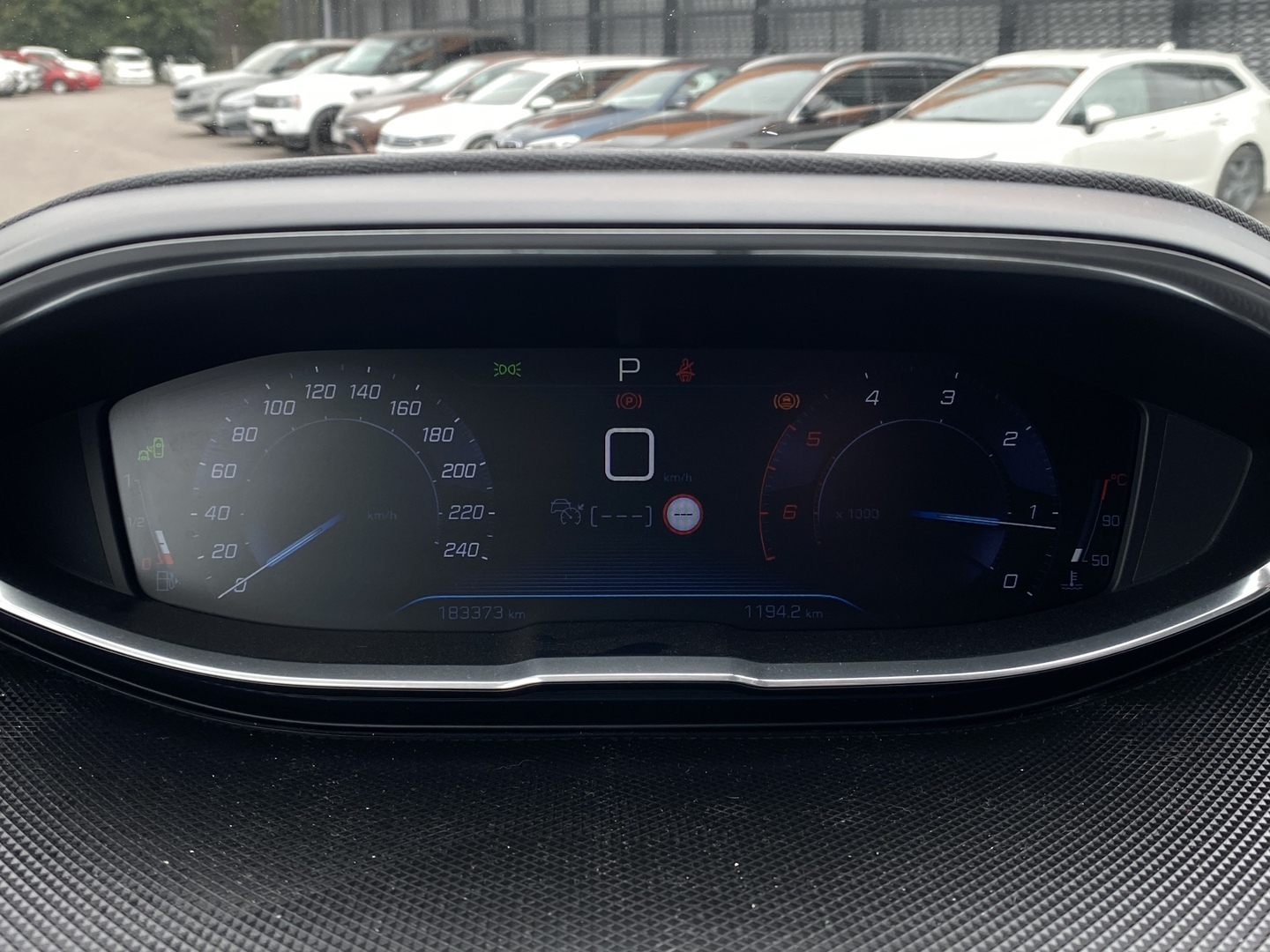 Peugeot - 3008 - Allure BlueHDi 120 Automaatti - Maastoauto