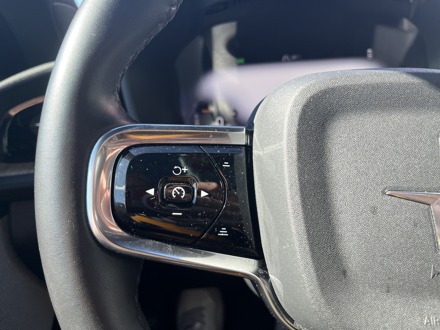 Polestar - 2 - Launch Edition, 300kW, 78kWh - Viistoperä