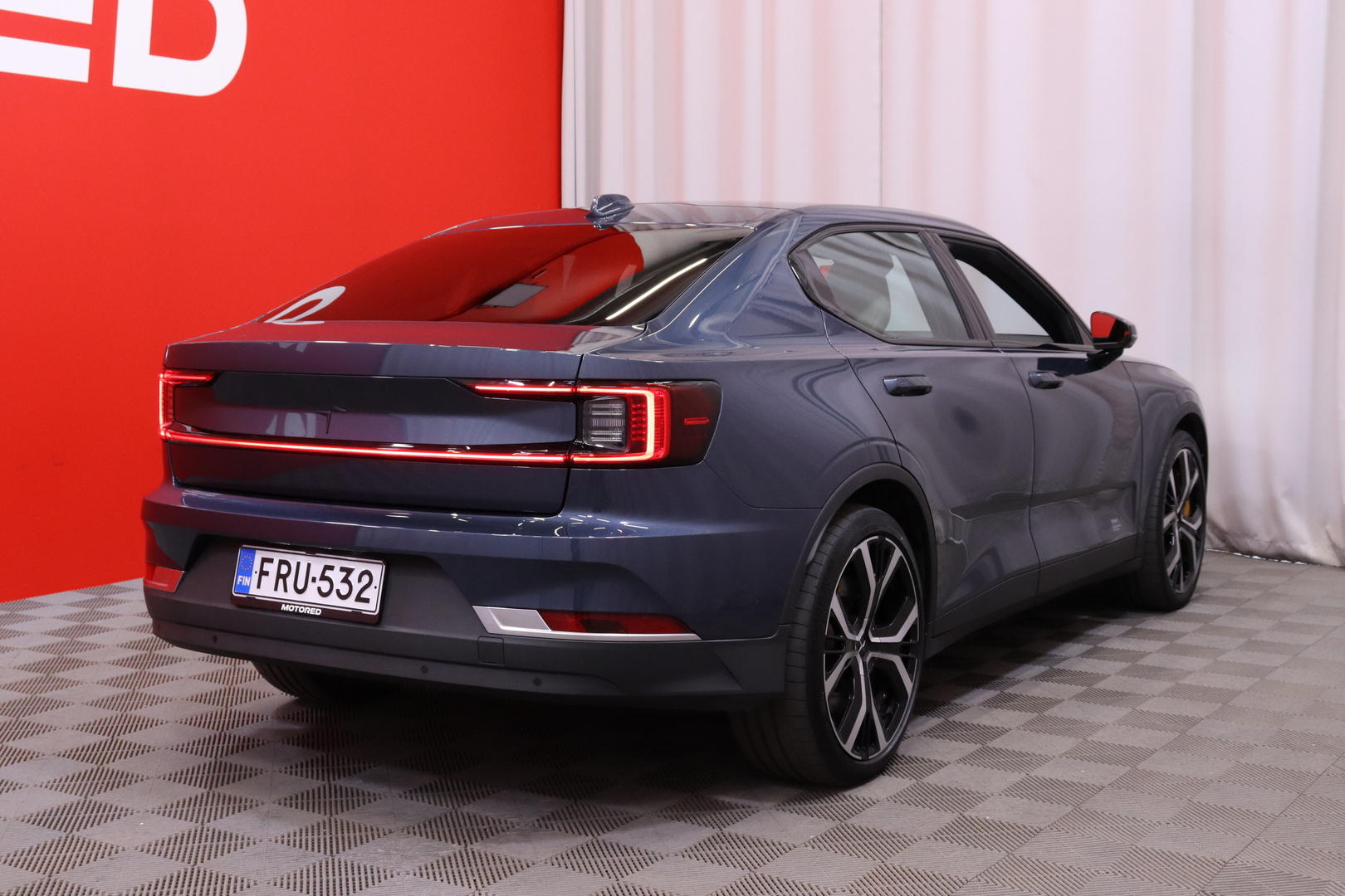 Polestar - 2 - Launch Edition, 300kW, 78kWh - Viistoperä