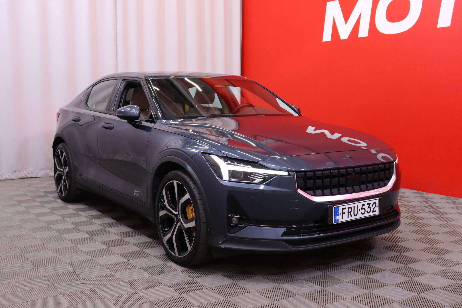 Polestar - 2 - Launch Edition, 300kW, 78kWh - Viistoperä