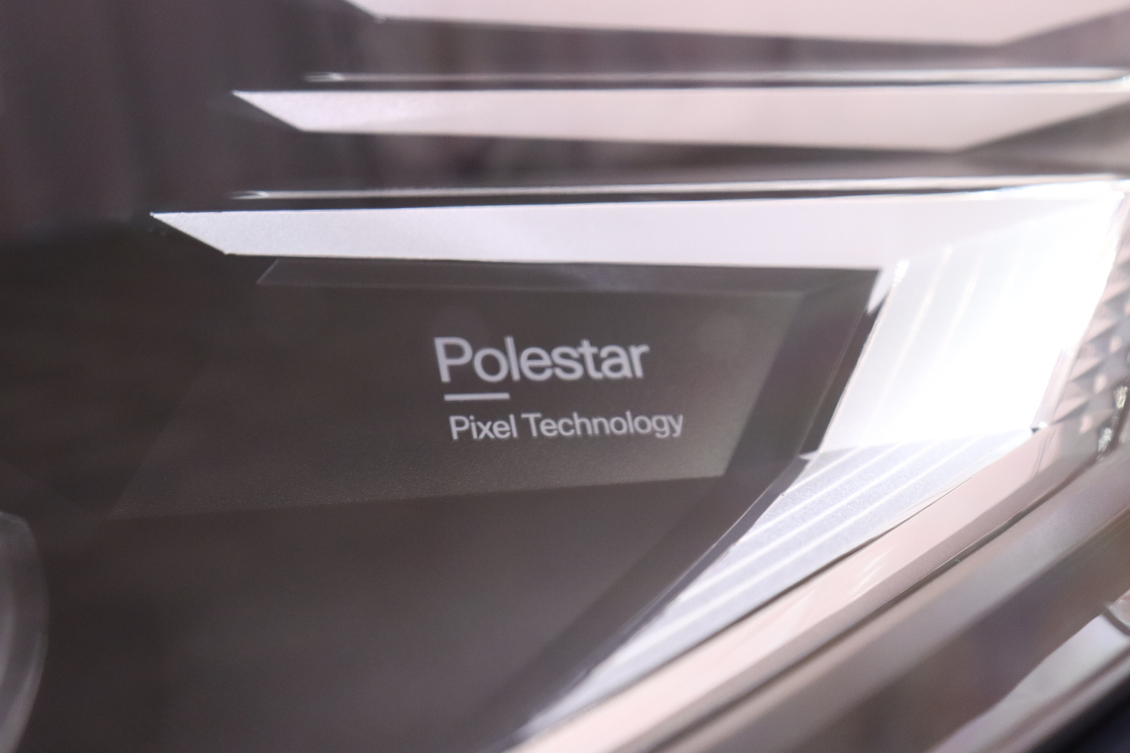 Polestar - 2 - Launch Edition Performance, 300kW, 78kWh - Viistoperä