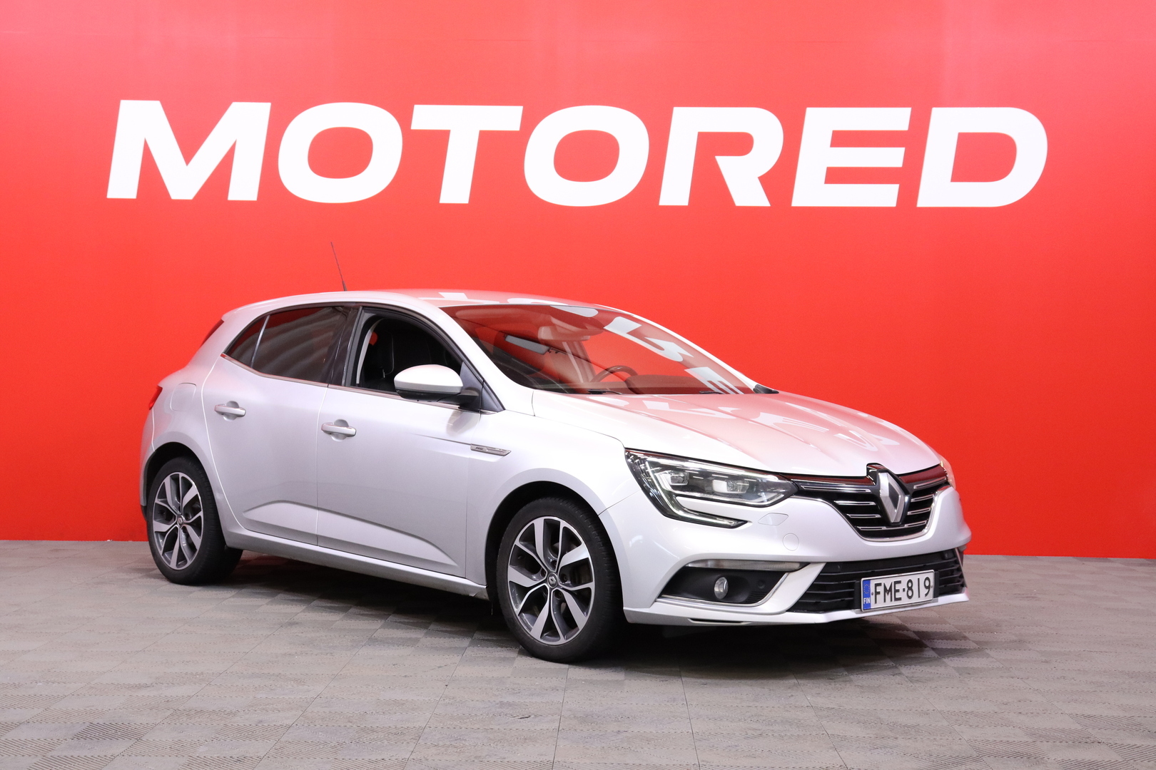 Renault - Megane - Hatchback Energy TCe 130 Bose - Viistoperä