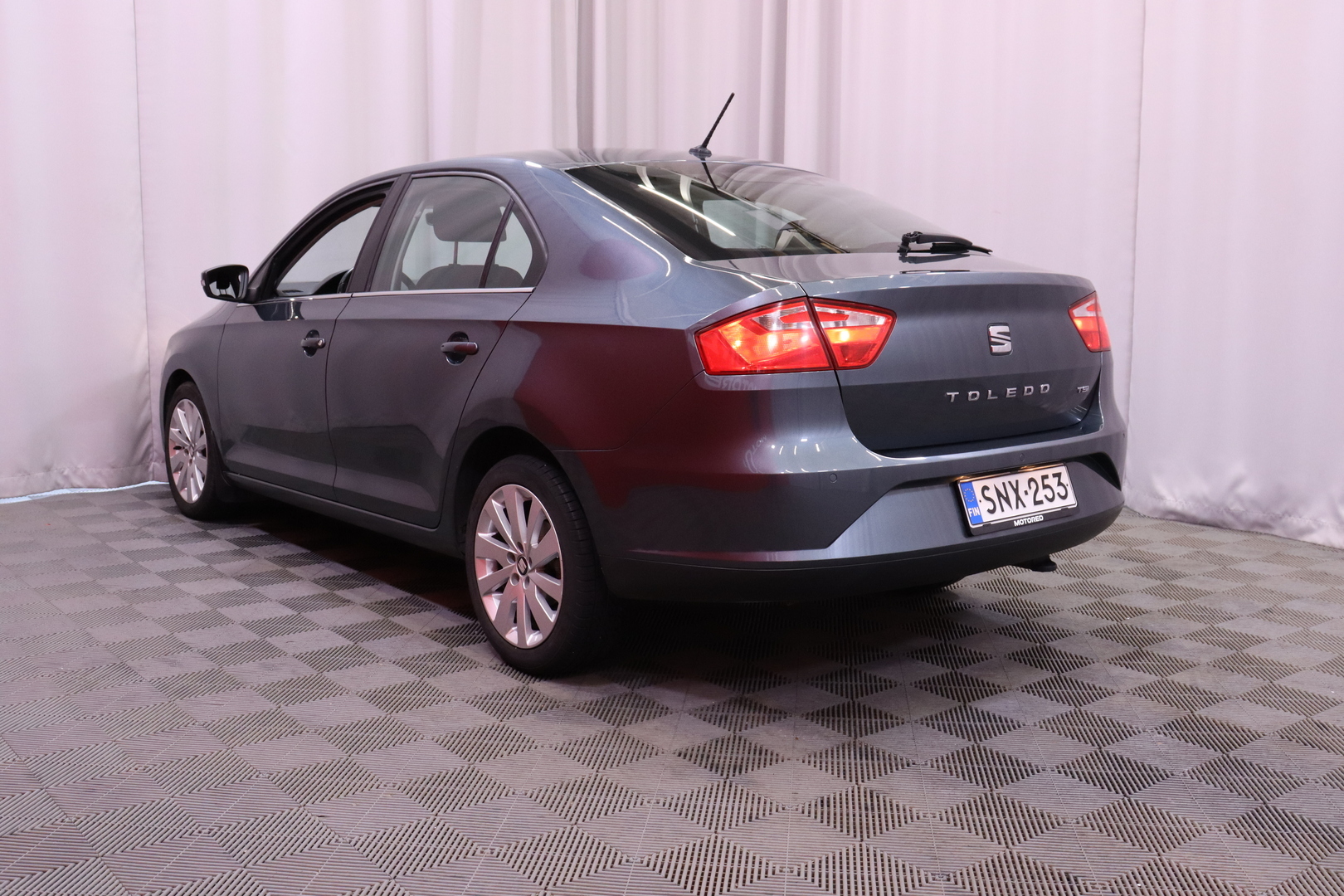 Seat Toledo 1,4 TSI Start&Stop Style DSG 2016, kuva 5/30