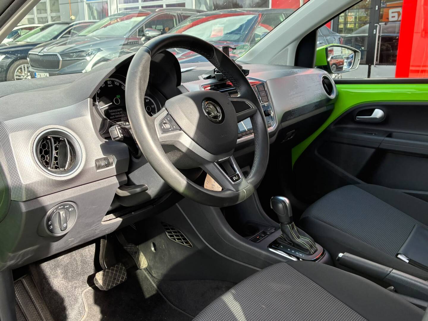 Skoda - Citigo - 36,8 kWh 61 kW Style iV - Viistoperä