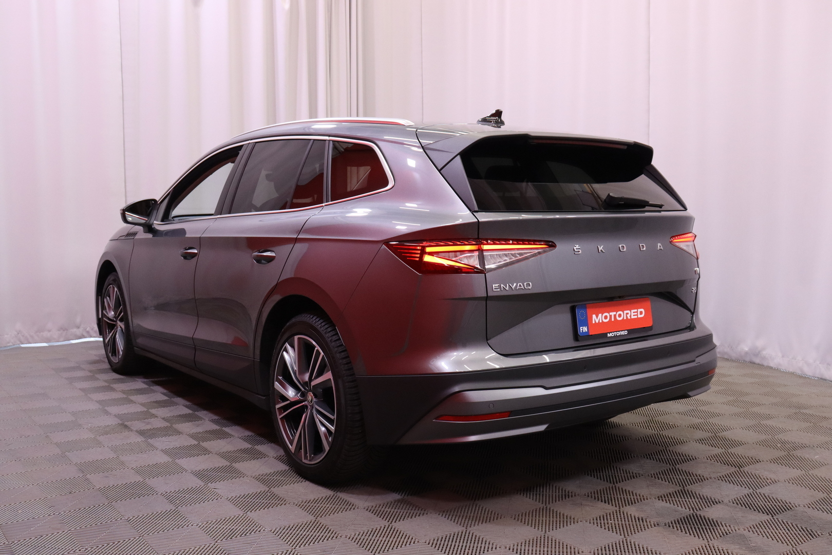 Skoda - Enyaq - 80 iV EcoSuite - Maastoauto