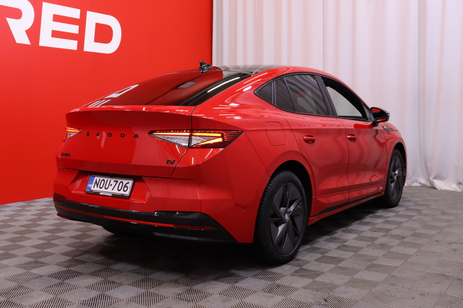 Skoda Enyaq Coupe 80x 4x4 RS iV 2023, kuva 2/42