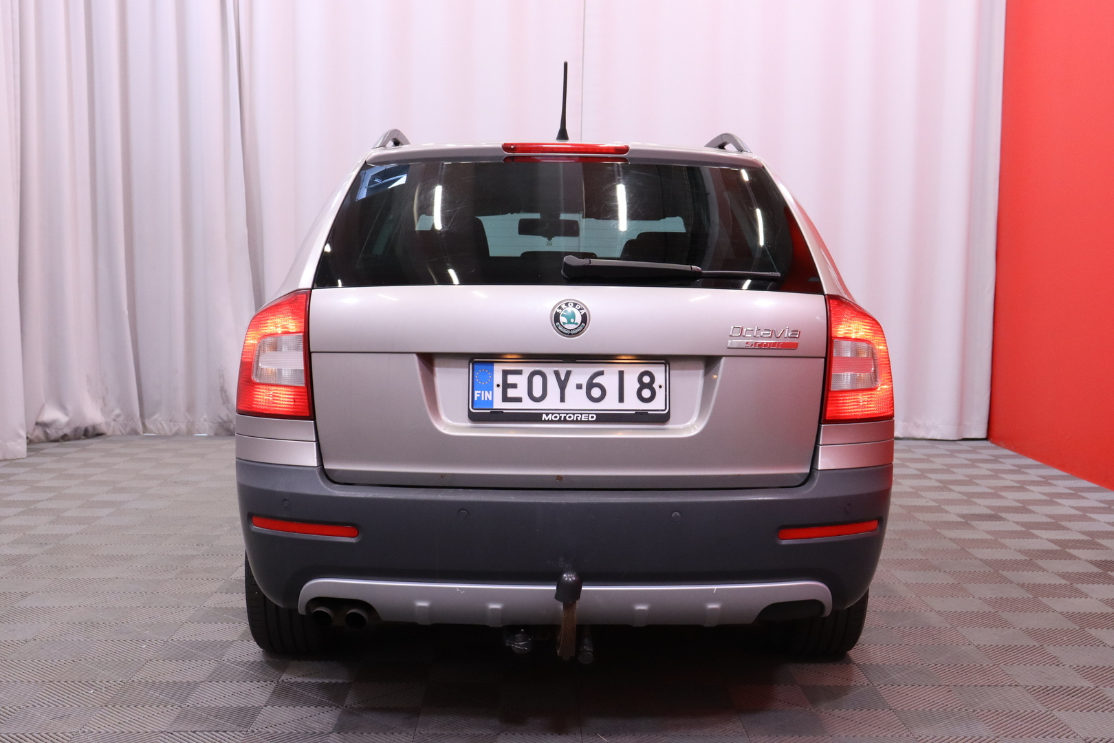 Skoda - Octavia - Combi 2,0 TDI 140 4x4 Scout DSG Autom. - Farmari