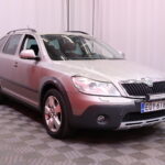 Skoda - Octavia - Combi 2,0 TDI 140 4x4 Scout DSG Autom. - Farmari