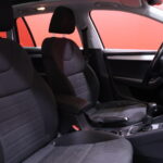 Skoda - Octavia - Combi 1,8 TSI 4x4 Elegance DSG Autom. - Farmari