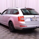 Skoda - Octavia - Combi 1,8 TSI 4x4 Elegance DSG Autom. - Farmari