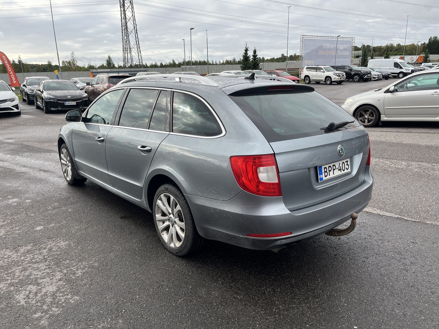 Skoda - Superb - Combi 2,0 TDI 140 4x4 Elegance DSG Autom. - Farmari