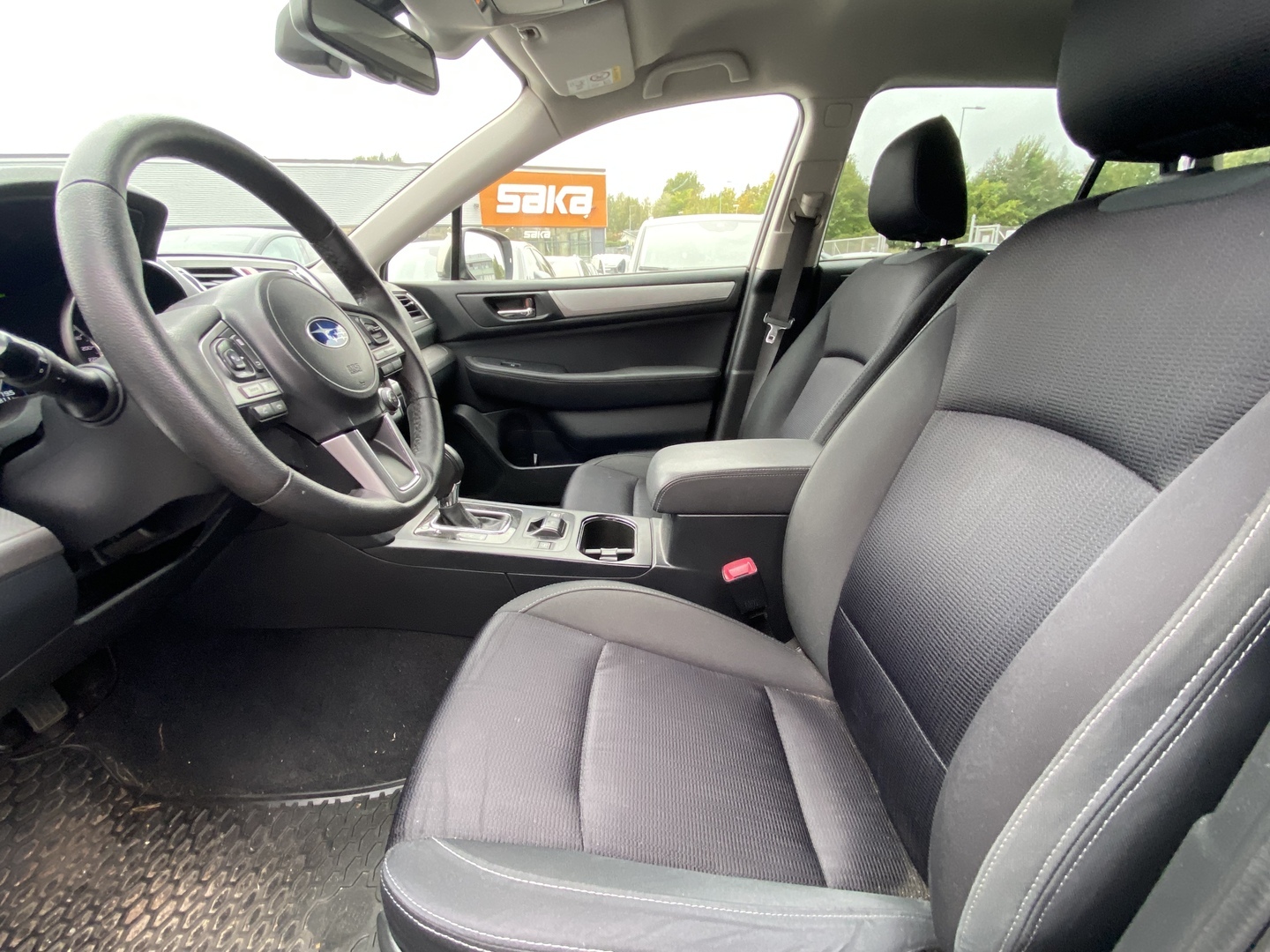 Subaru - Outback - 2,5i Base CVT - Farmari