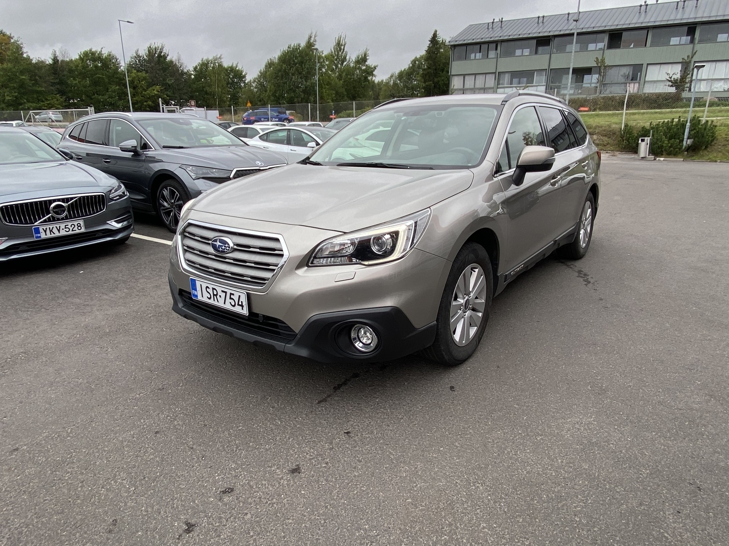 Subaru - Outback - 2,5i Base CVT - Farmari