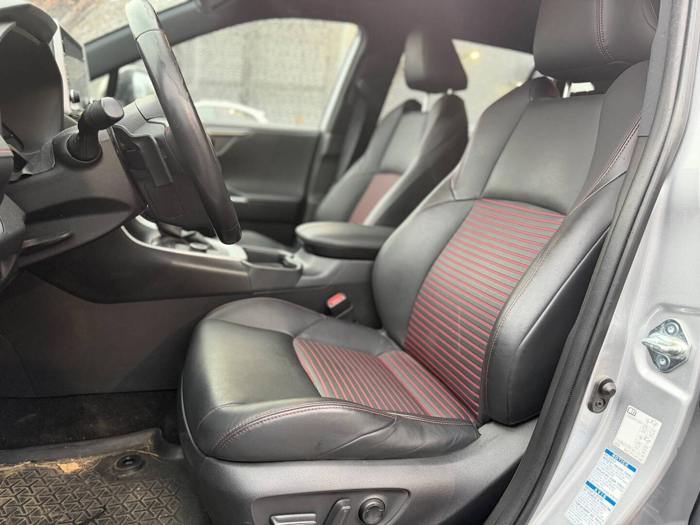 Suzuki - Across - 2,5 PLUG-IN HYBRID 4WD GLX CVT-aut - Farmari