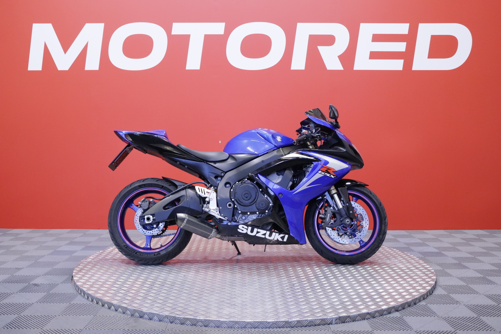 Suzuki - GSX-R - 600 // Suomi-pyörä / Slipari / Säädettävät kahvat // - Moottoripyörä