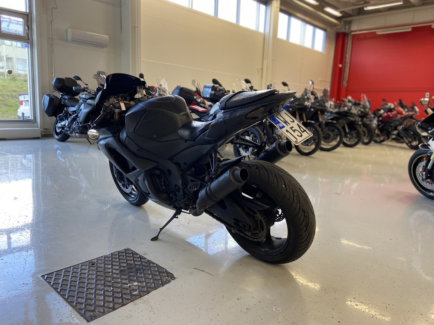 Suzuki - GSX-R - 1000 // Stealth-look / Mivv / Huollettu / Suomi-pyörä // - Moottoripyörä
