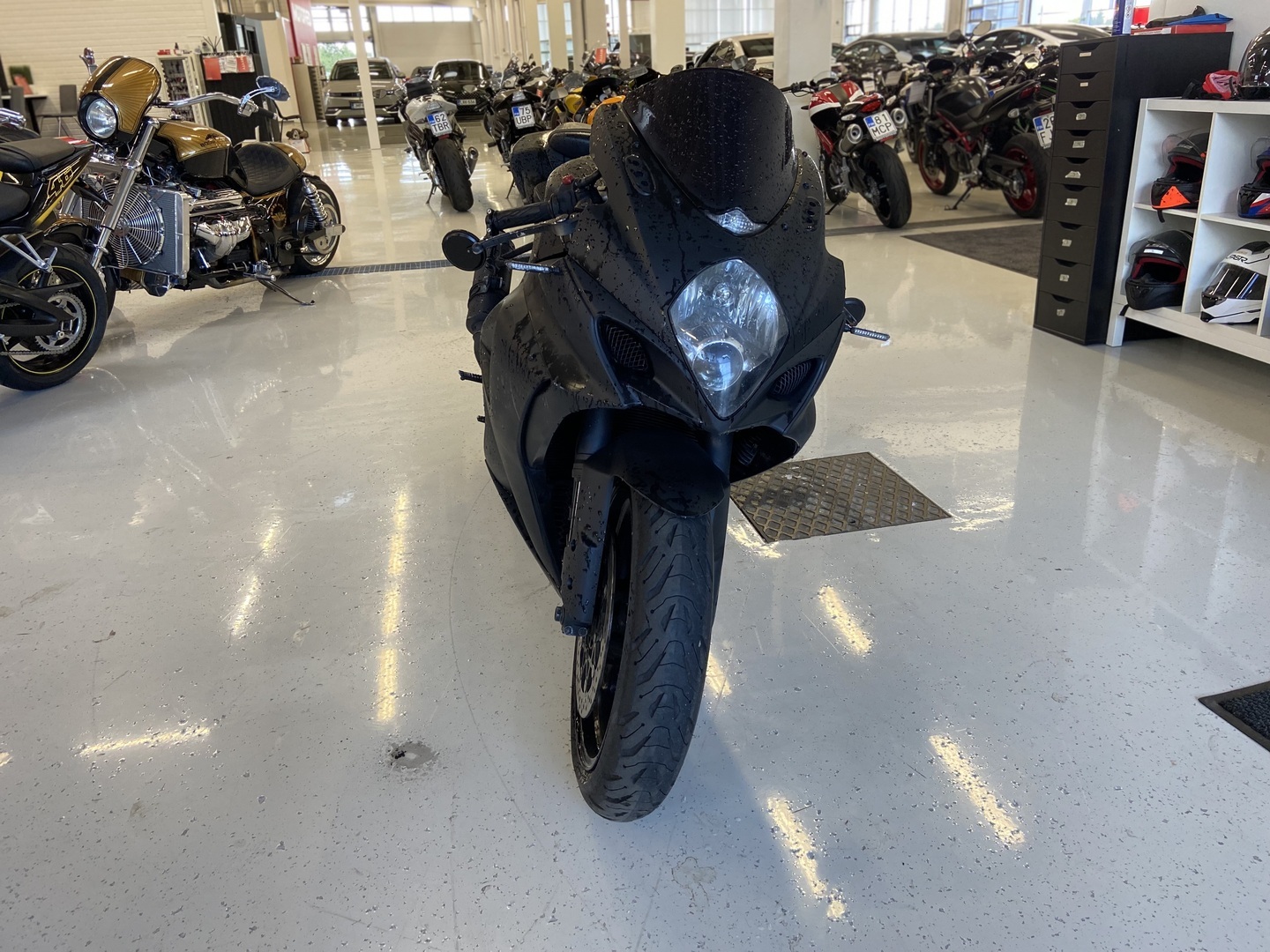 Suzuki - GSX-R - 1000 // Stealth-look / Mivv / Huollettu / Suomi-pyörä // - Moottoripyörä
