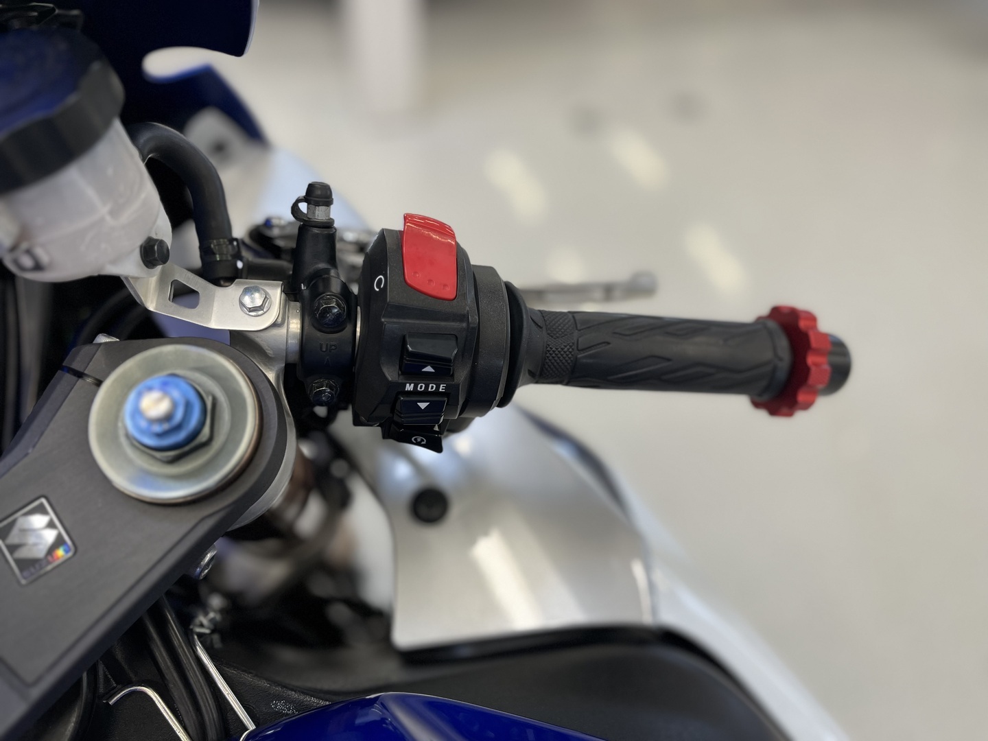 Suzuki - GSX-R - 1000 // Yoshimura / Huoltokirja / K&N / Todellinen helmi! / - Moottoripyörä