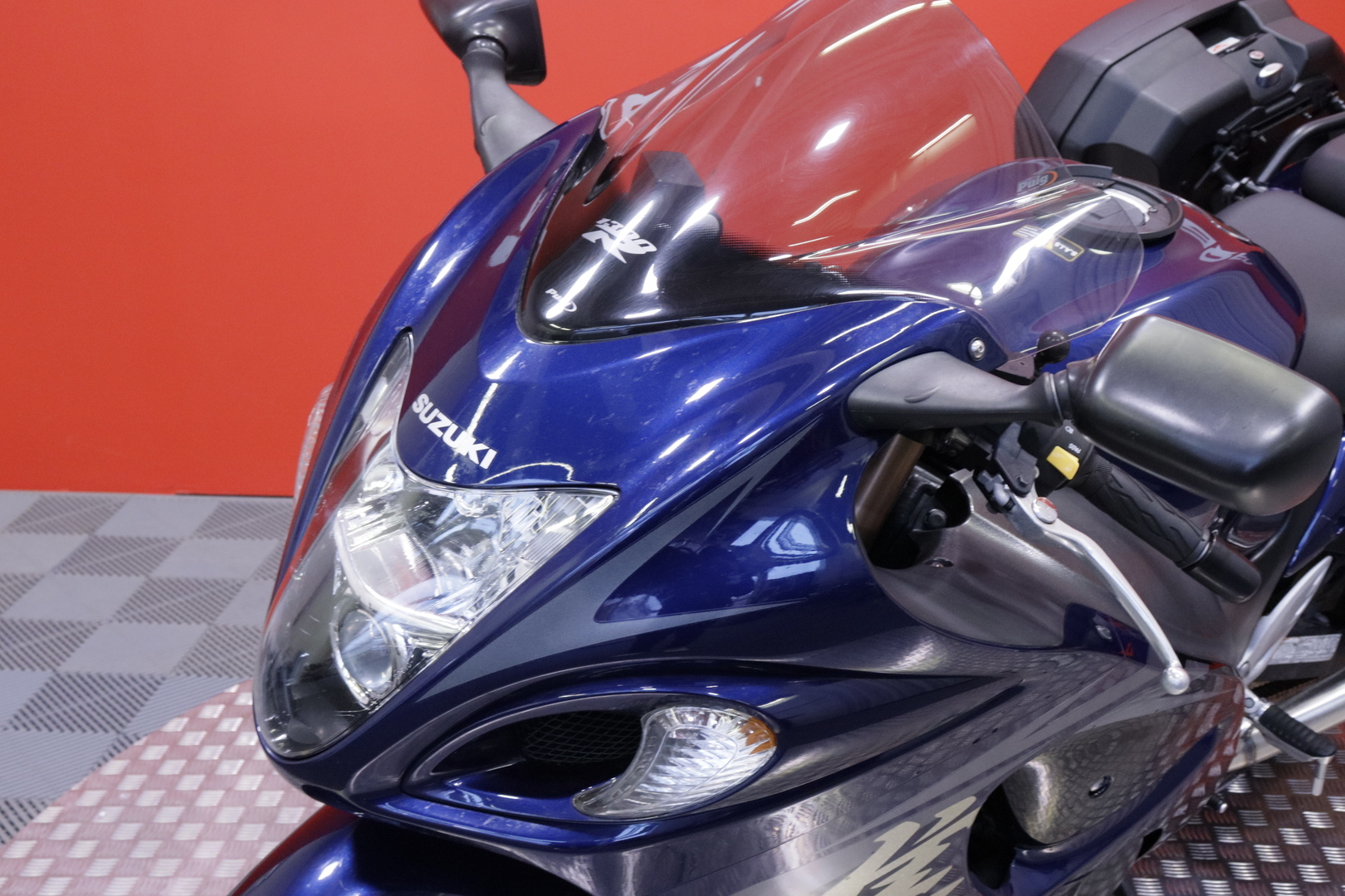 Suzuki - GSX - 1300R Hayabusa // Huoltokirja / Suomi-pyörä / 3x laukut // - Moottoripyörä