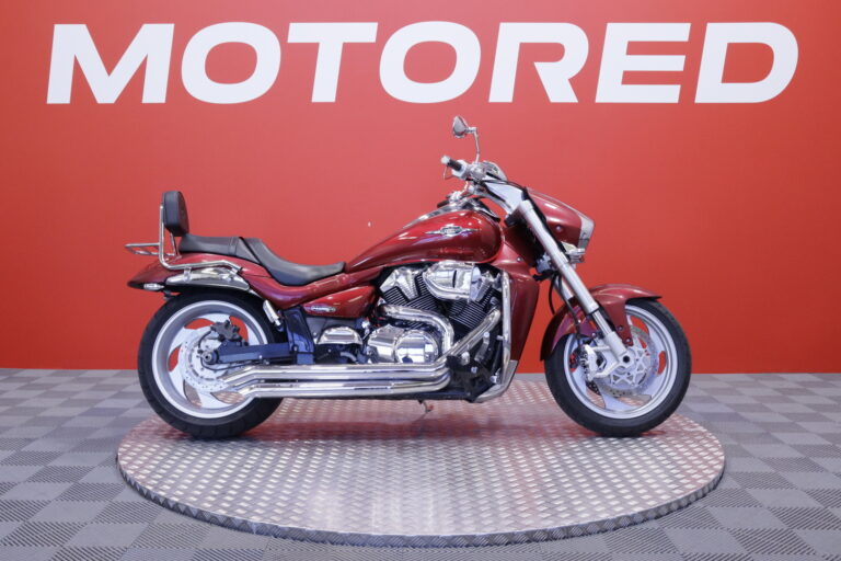 Suzuki Intruder