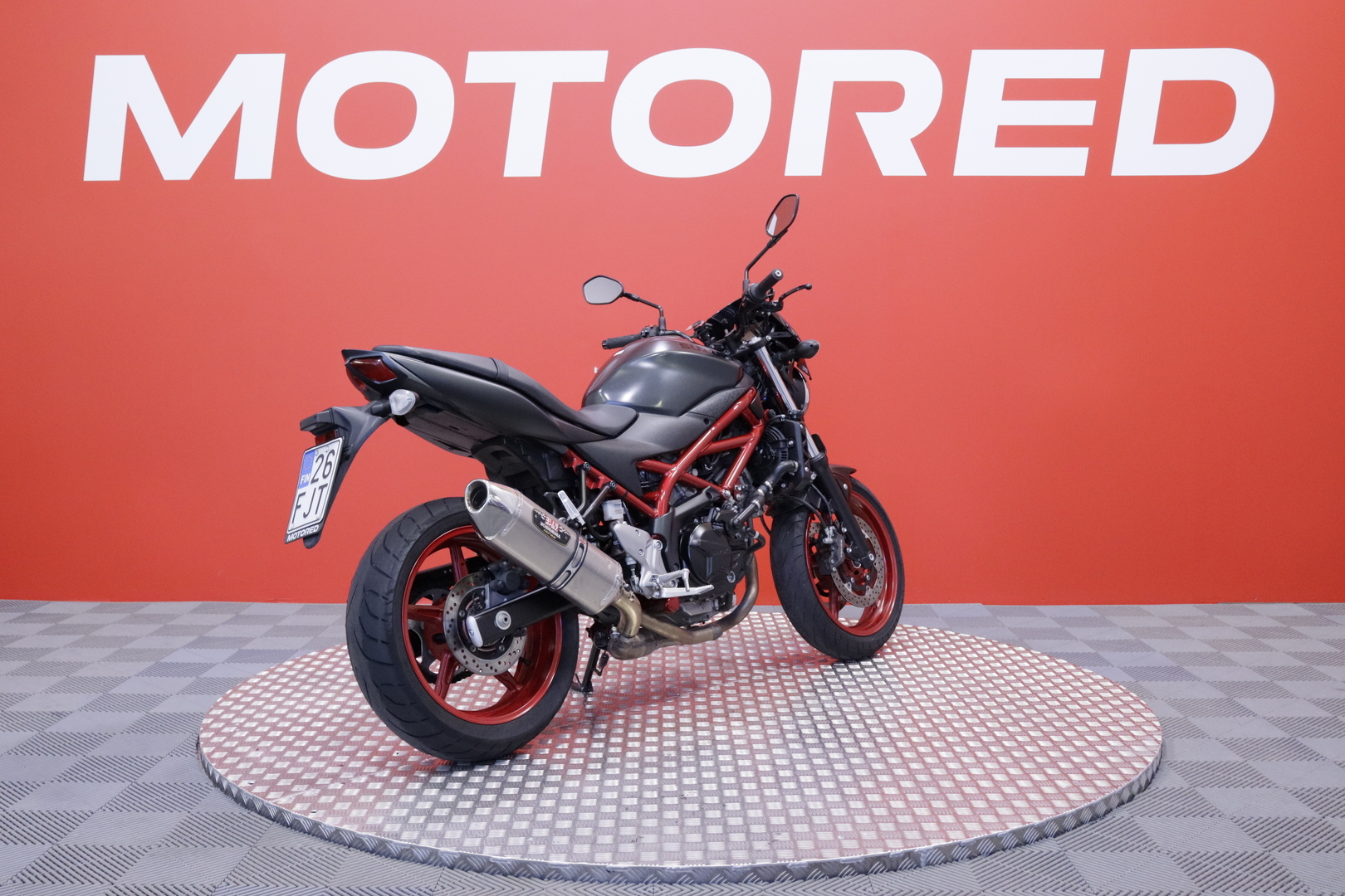 Suzuki - SV - 650 // Suomi-pyörä / ABS / Yoshimura // - Moottoripyörä