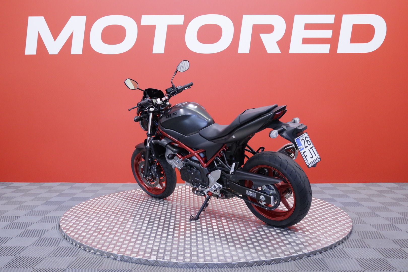 Suzuki - SV - 650 // Suomi-pyörä / ABS / Yoshimura // - Moottoripyörä
